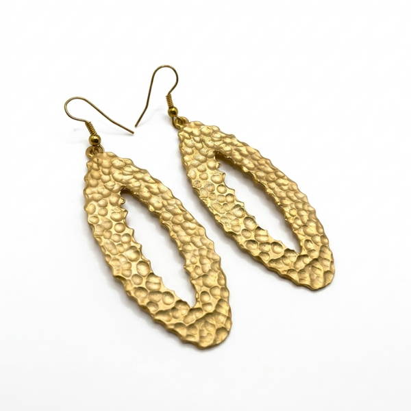 Onyx Archway Earrings