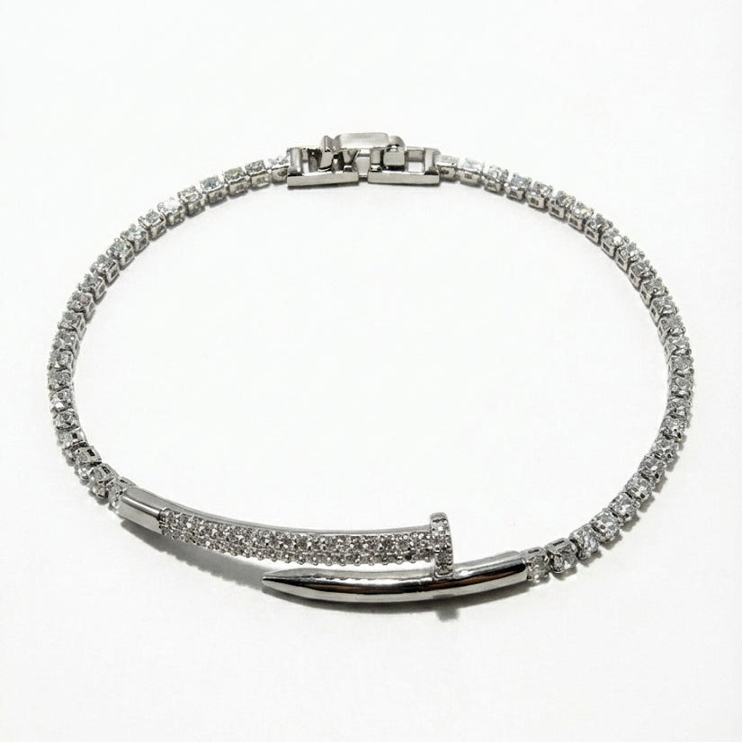 The Bend Bracelet