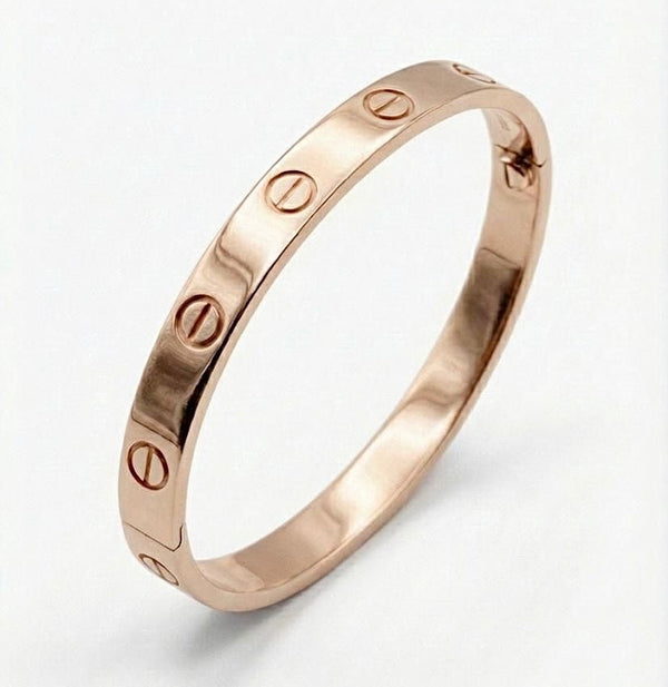 Love Bangle